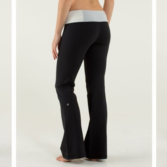 Lululemon Reversible Groove Regular Pant in Quilt 13 - Picture 2 of 13